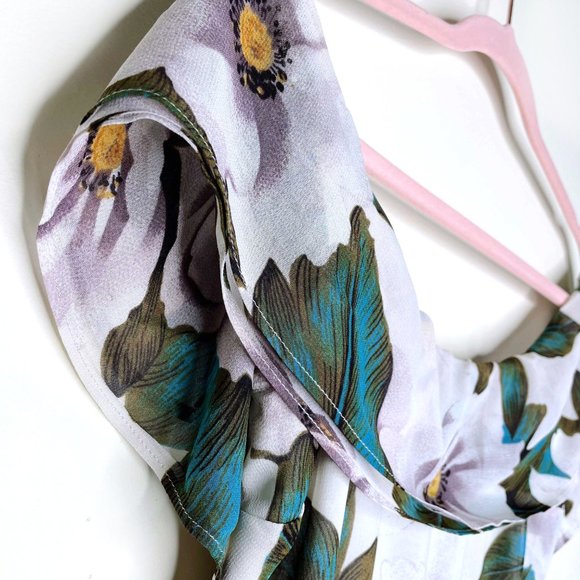 ⚡️SOLD⚡️ reformation off-shoulder white floral midi dress - size 4 - Picture 3 of 9